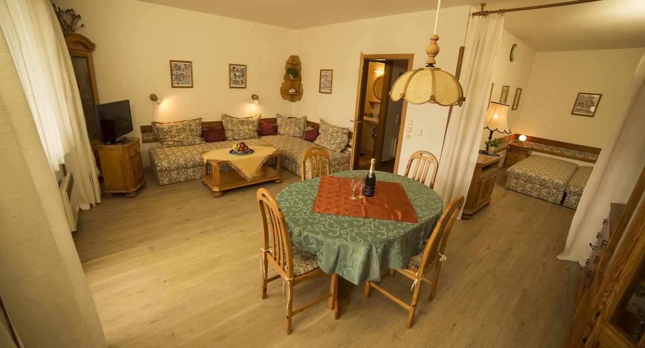 Ski - Apartment โรกีนีซ นัด ยีเซอโร ภายนอก รูปภาพ