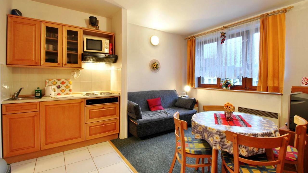 Ski - Apartment โรกีนีซ นัด ยีเซอโร ภายนอก รูปภาพ